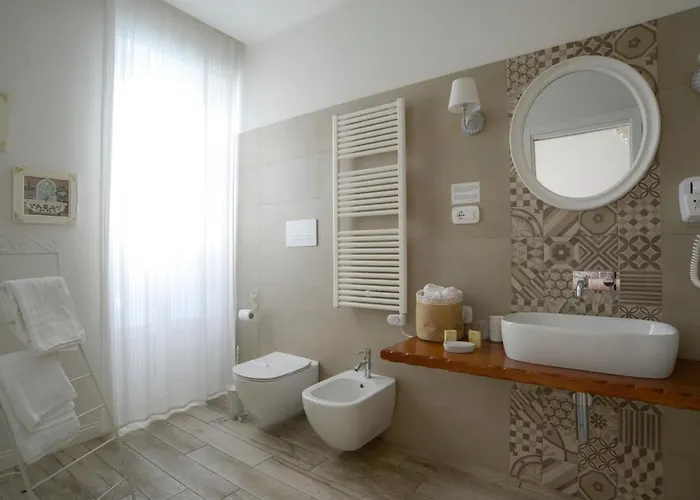 Romantica Bed & Breakfast 3*